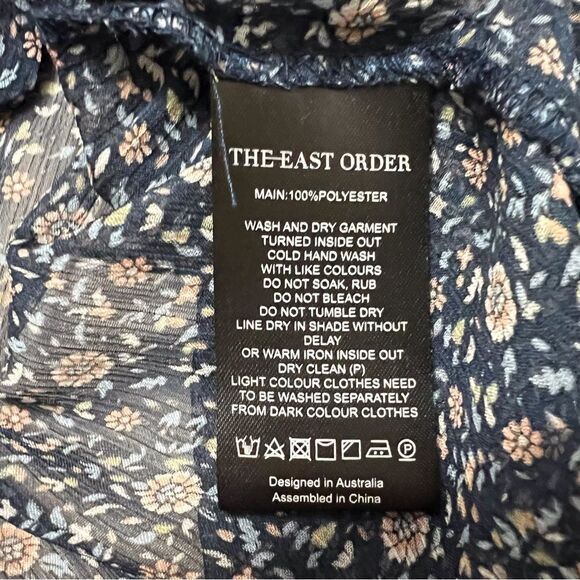 The East Order Navy Floral Sheer Tie Front Blouse Size Medium - Picture 6 of 8
